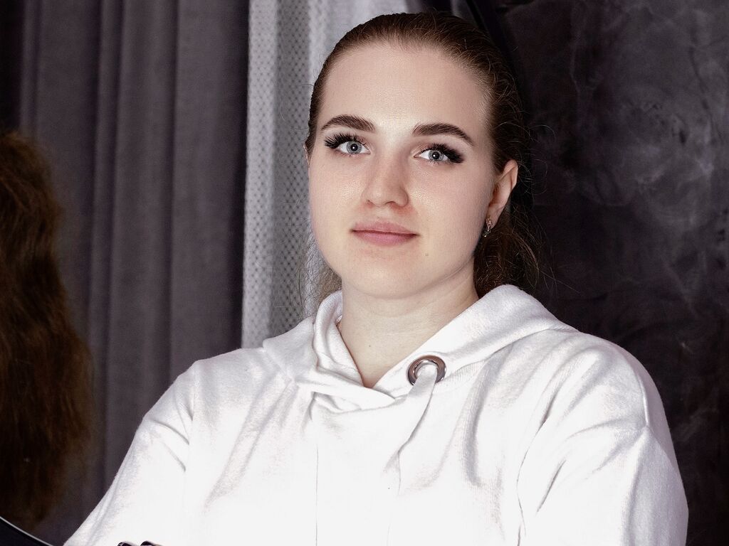 LiaMelton's